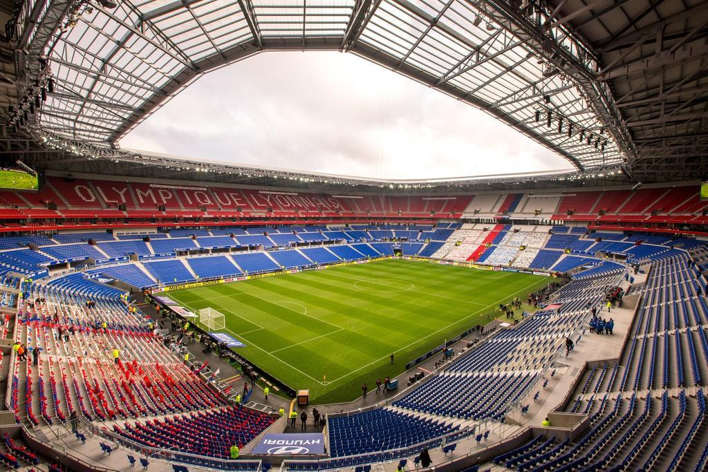 B&B Hotel Lyon Grand Stade Meyzieu Εξωτερικό φωτογραφία