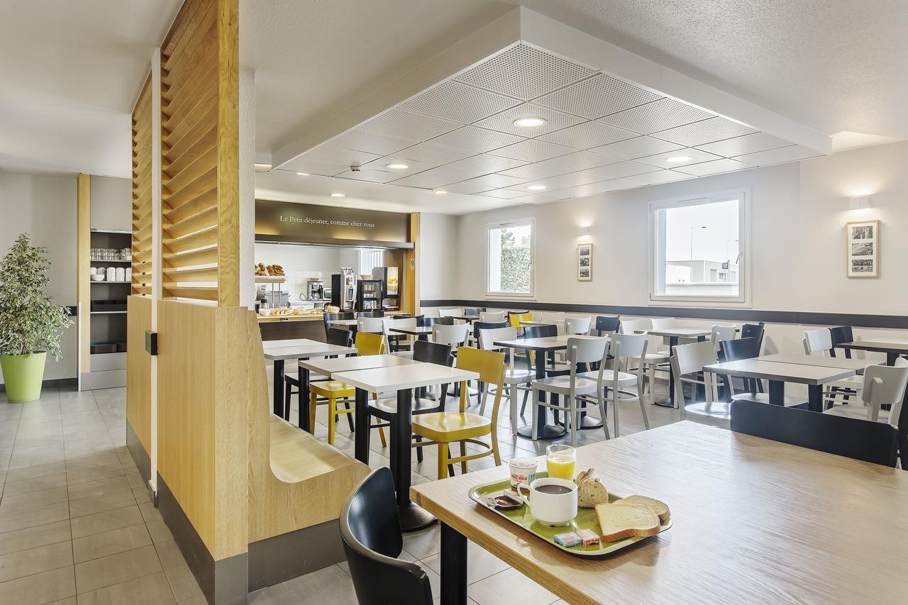 B&B Hotel Lyon Grand Stade Meyzieu Εξωτερικό φωτογραφία