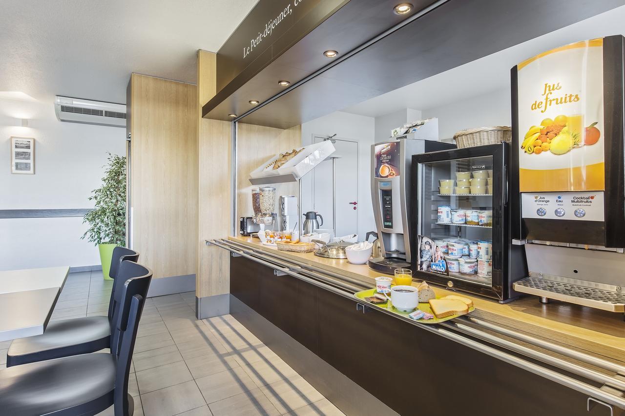 B&B Hotel Lyon Grand Stade Meyzieu Εξωτερικό φωτογραφία