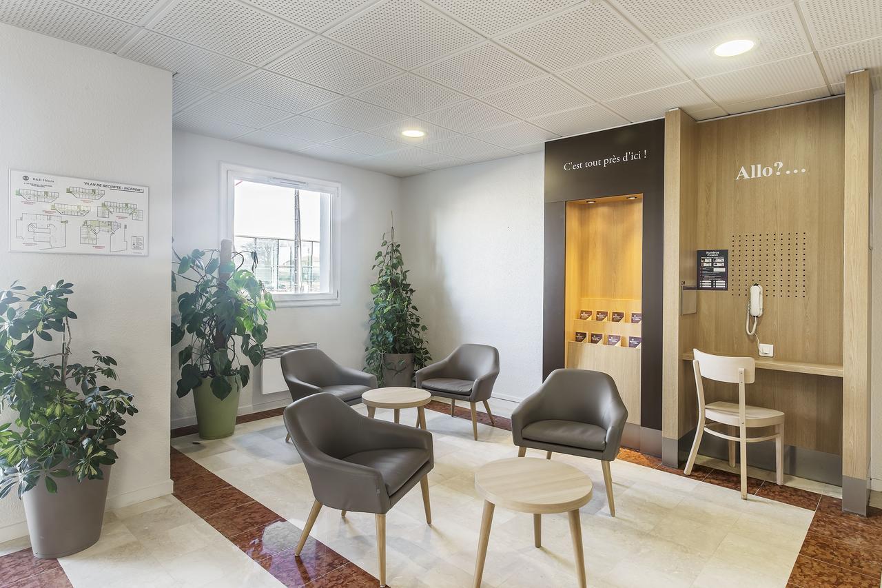 B&B Hotel Lyon Grand Stade Meyzieu Εξωτερικό φωτογραφία